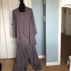 3 piece Dusty Rose pant suit